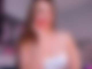 Live cam show with Ann-Perry - Flashing on TeamSkeetLive