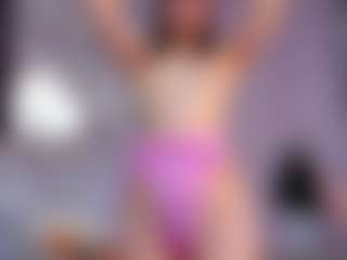 Live cam show with Ann-Perry - College on Camsoda