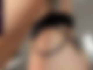 Ann-Perrys Live-Sex-Cam-Show