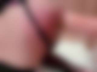 deepxx33's Live Sex Cam Show