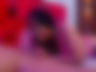 Live cam show with Lilith-And-Asmodeo - Camel Toe on Hubzter Live