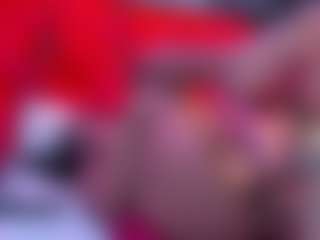 Live cam show with Lilith-And-Asmodeo - Public Ebony on SxyPornLive