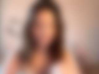 Kira's Live Sex Cam Show