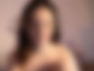 Live cam show with Kira - Solo Show on TeamSkeetLive