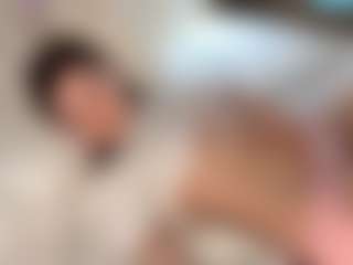 Kira's Live Sex Cam Show