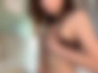 Kira's Live Sex Cam Show
