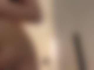 Kira's Live Sex Cam Show