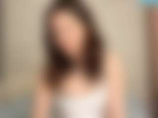 Kira's Live Sex Cam Show