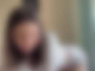 Kira's Live Sex Cam Show