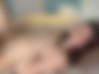 Kira's Live Sex Cam Show