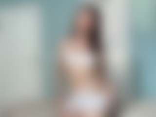 Live cam show with Kira - Asian Public on fuck-show.com