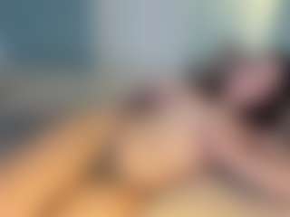 Live cam show with Kira - Athletic College on Chatstar