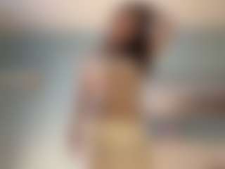 Live cam show with Kira - Pornstar Asian on Soda Cam