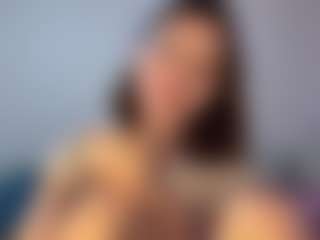 Kira's Live Sex Cam Show