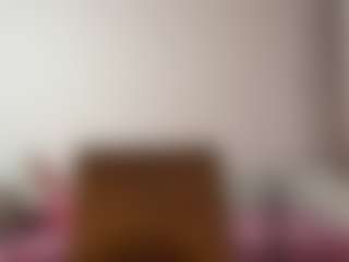 Kira's Live Sex Cam Show