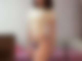 Live cam show with Kira - Asian Big Ass on Camsoda