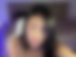 Live cam show with kharelys - Latina on makecum.org