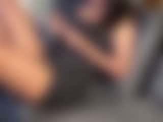 kharelys's Live Sex Cam Show