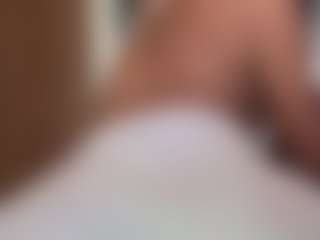 kharelys's Live Sex Cam Show