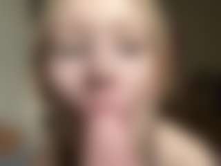 Live cam show with Lisa - Black on SquirtSoMuch