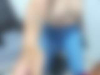 Live cam show with Luna - Oil on iamadamtest123.com