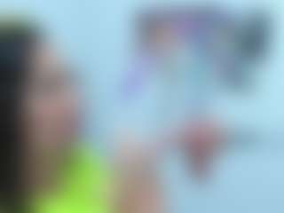 Live cam show with Luna - Moaning on Fit Hotties