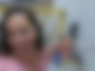Live cam show with Luna - Bondage on Livezox