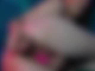 RubyRosa's Live Sex Cam Show