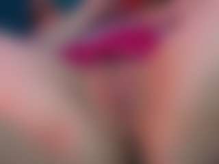 Live cam show with RubyRosa - Smoking on hornycams.live