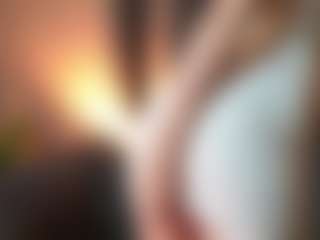 Live cam show with RubyRosa - Athletic on TottyGirls