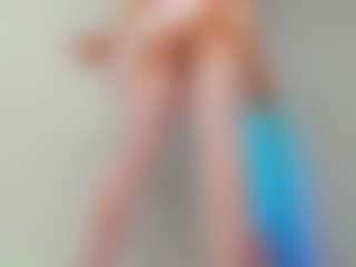 Live cam show with Asha - Deepthroat on crypto-cams
