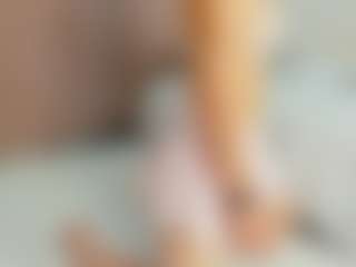 Live cam show with Asha - Twerk Young Adult on Gym Cam Girls