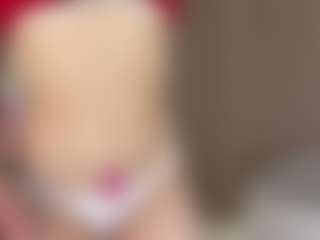 Live cam show with Asha - Camel Toe on Camming Site