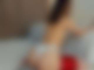 Live cam show with Asha - Living Room on Camming Site