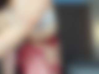 Live cam show with Asha - Athletic Public on AdultVida.com