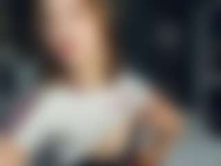Live cam show with Asha - Skinny on Chatstar