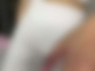 Live cam show with Asha - Public Toys on chickslive.net