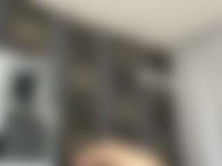 Live cam show with Asha - Athletic Young Adult on Pornisteam.com