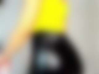 Live cam show with Asha - Striptease Young Adult on Milfs Live