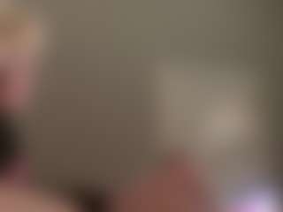 Live cam show with Carl-Droc - Tease on Camsoda
