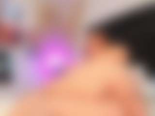 janneblossom's Live Sex Cam Show