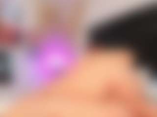 janneblossom's Live Sex Cam Show