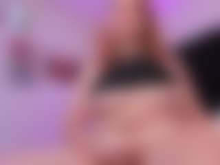 Live cam show with janneblossom - HD on wildcum.com