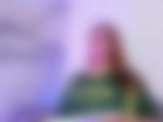 Live cam show with janneblossom - Average on CamClone