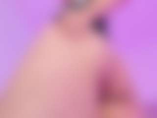Live cam show with janneblossom - Facial Piercings on Camsoda