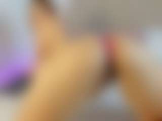 Live cam show with Nicol - BBW on chickslive.net