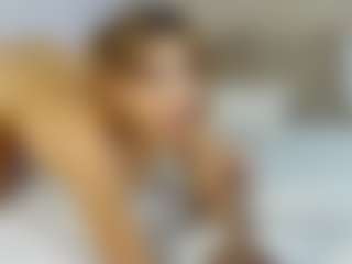 Live cam show with Nicol - Spank on live18s.com