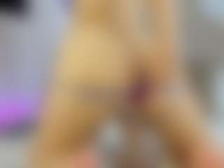 Live cam show with Nicol - Lovense on justonemore.cc