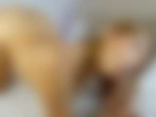 Live cam show with Nicol - Fetish on xDating
