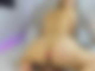 Live cam show with Nicol - Curvy on Pornisteam.com